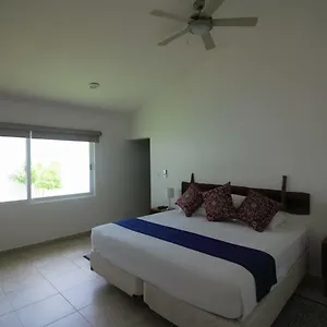 Bed and breakfast White House 10 Orchids, Cancún